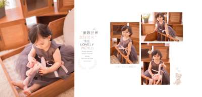 温馨咖色儿童摄影影楼相册内页