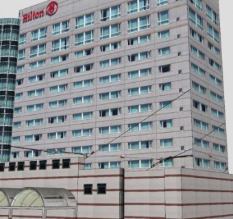 希尔顿酒店建筑SU模型下载_sketchup草图大师SKP模型