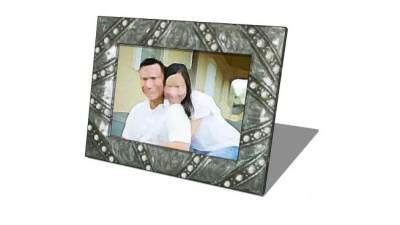 现代创意摆台相框SU模型下载_sketchup草图大师SKP模型